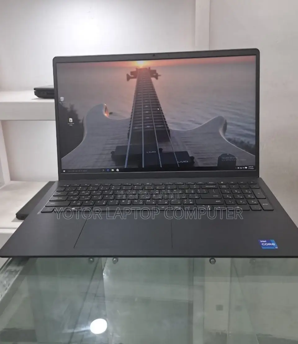 New Laptop Dell Vostro 3500 16GB Intel Core I7 SSD 1T