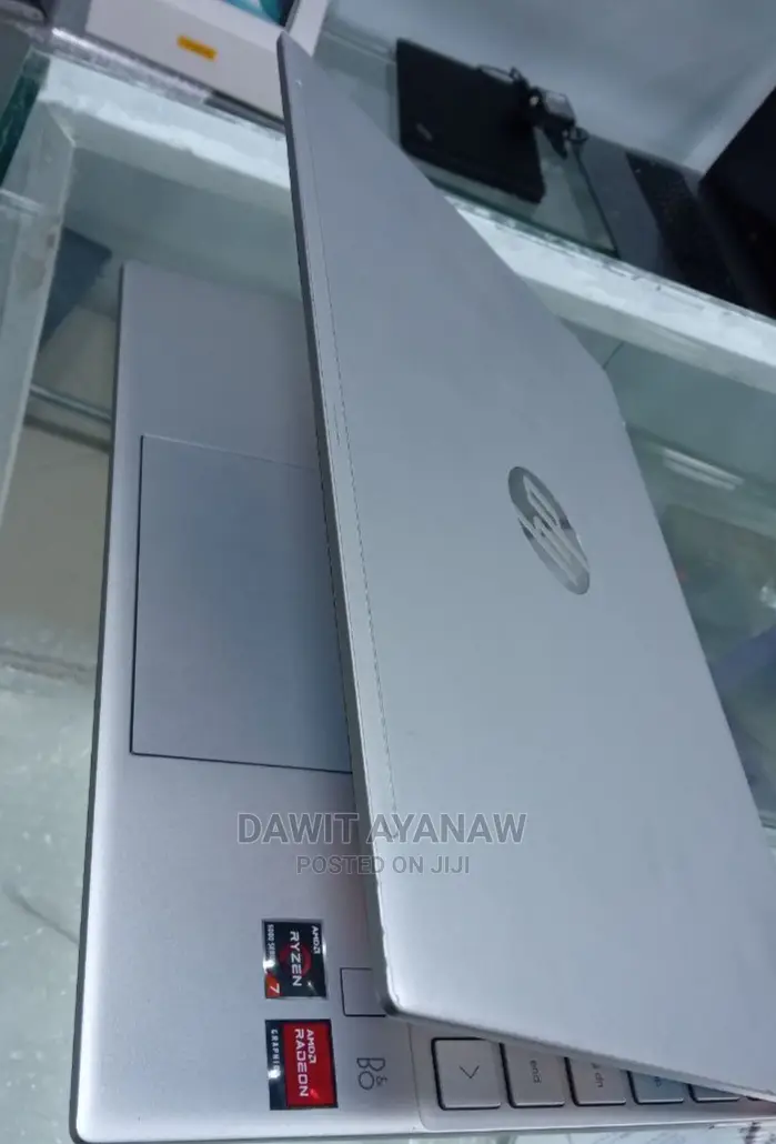 New Laptop 16GB AMD Ryzen 7 SSD 1T