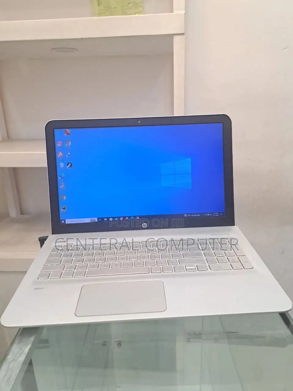 New Laptop HP 12GB Intel Core I5 HDD 1T
