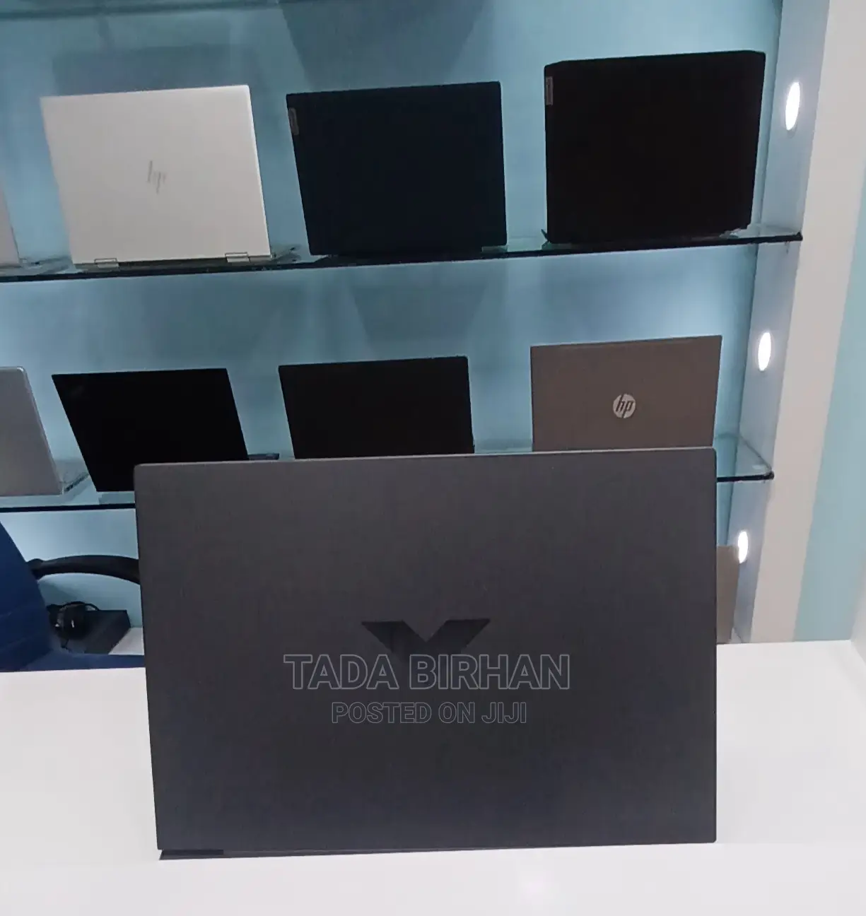 New Laptop HP 14-Dq1088wm 8GB Intel Core I5 SSD 512GB