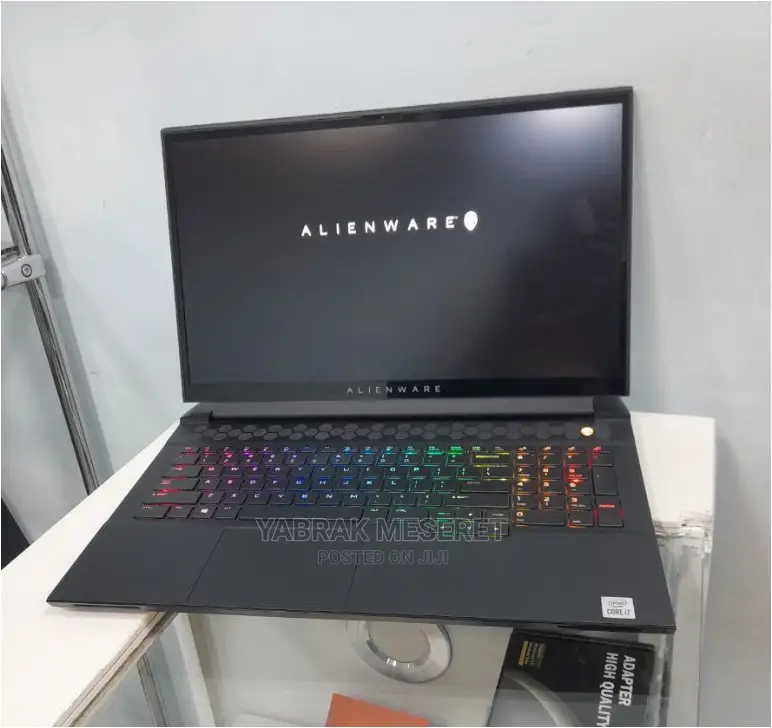 New Laptop Alienware M17x R2 32GB Intel Core I7 SSD 1T