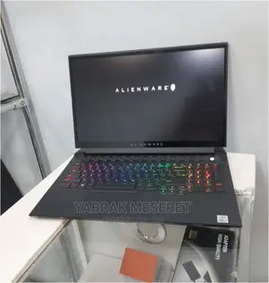 New Laptop Alienware M17x R2 32GB Intel Core I7 SSD 1T