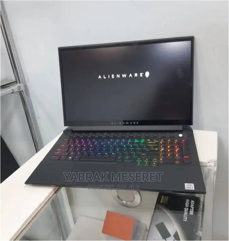 New Laptop Alienware M17x R2 32GB Intel Core I7 SSD 1T