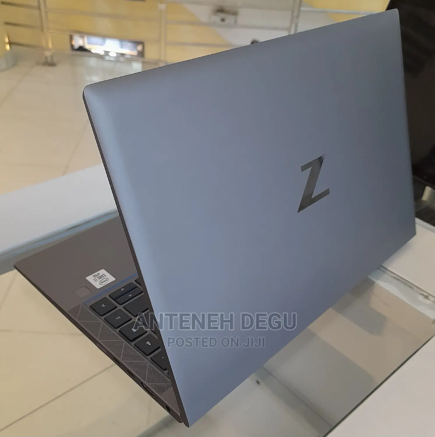 New Laptop HP ZBook 14 16GB Intel Core I7 SSD 512GB