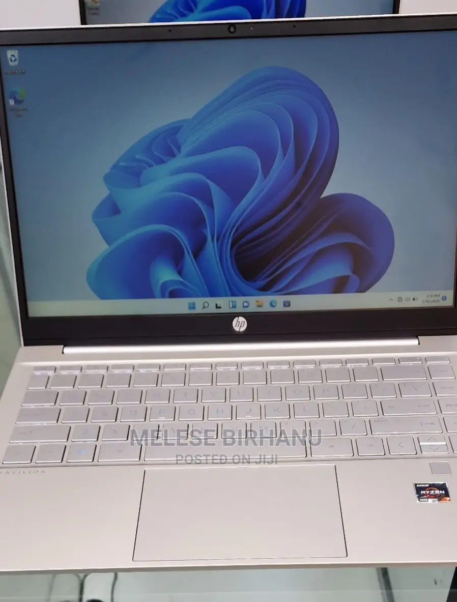 New Laptop HP Pavilion 14 16GB AMD Ryzen 7 SSD 512GB