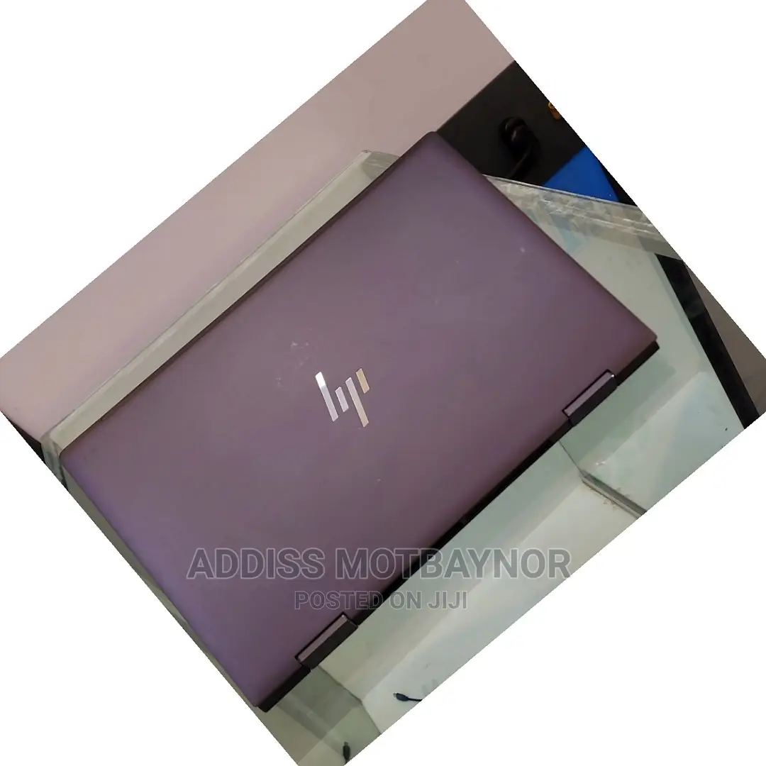 New Laptop HP Envy X360 8GB Intel Core I5 SSD 512GB