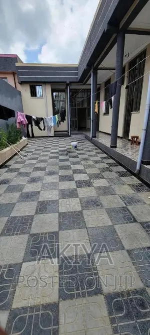 4bdrm House in House, Oromia-Finfinne for sale