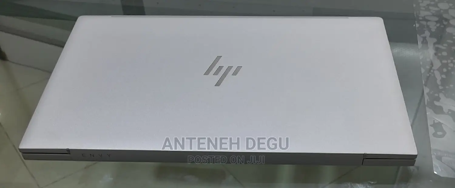 New Laptop HP Envy 13 16GB Intel Core I7 SSD 1T