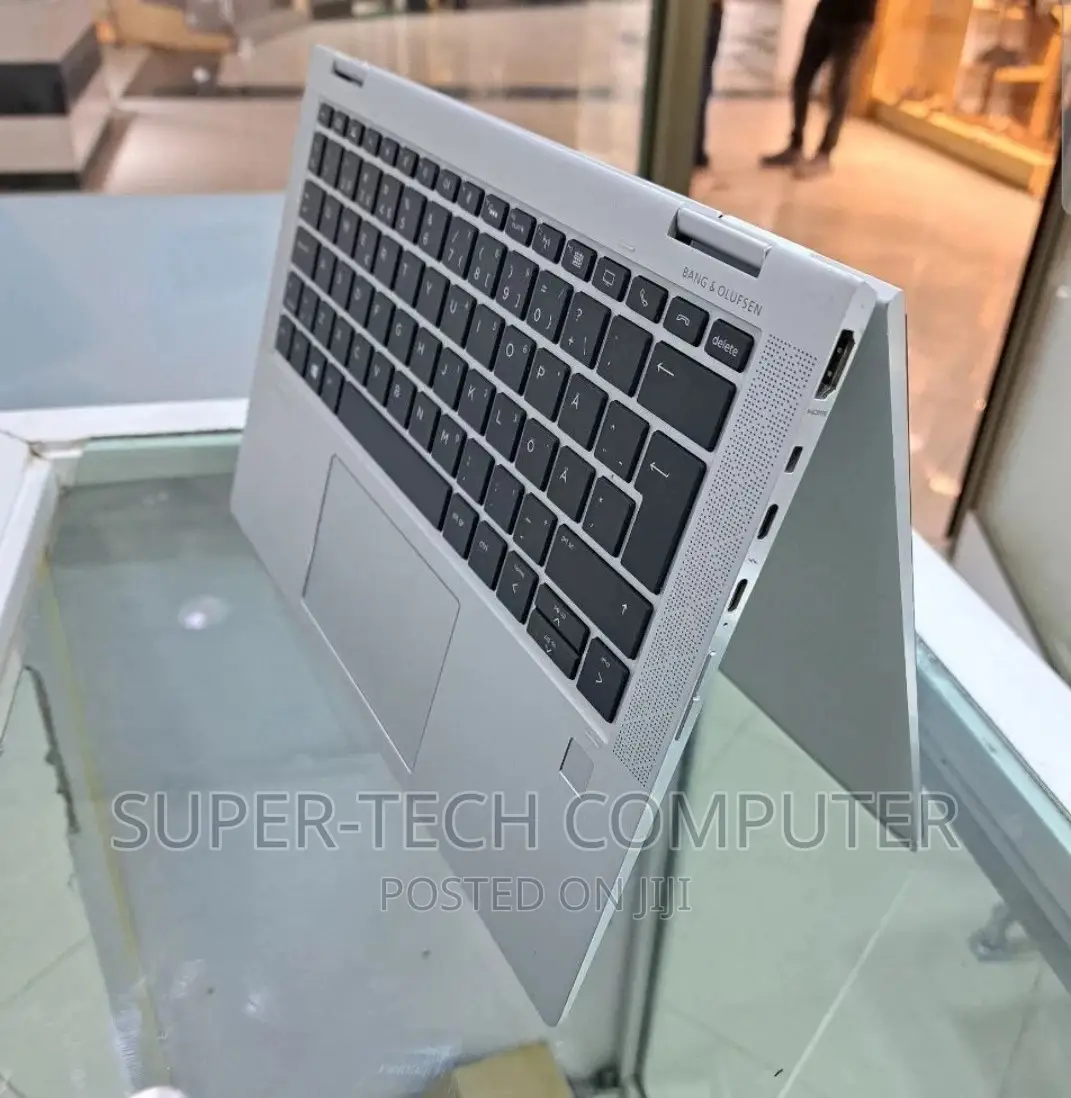 New Laptop HP EliteBook X360 1030 G3 8GB Intel Core I5 SSD 512GB