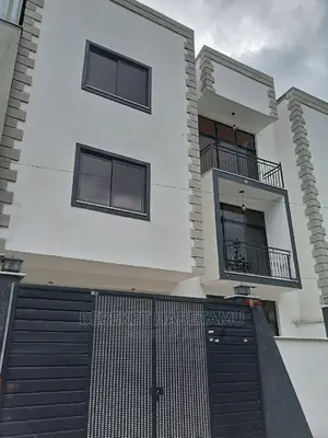 Photo - Furnished 6bdrm House in ላፍቶ, Nifas Silk-Lafto for sale