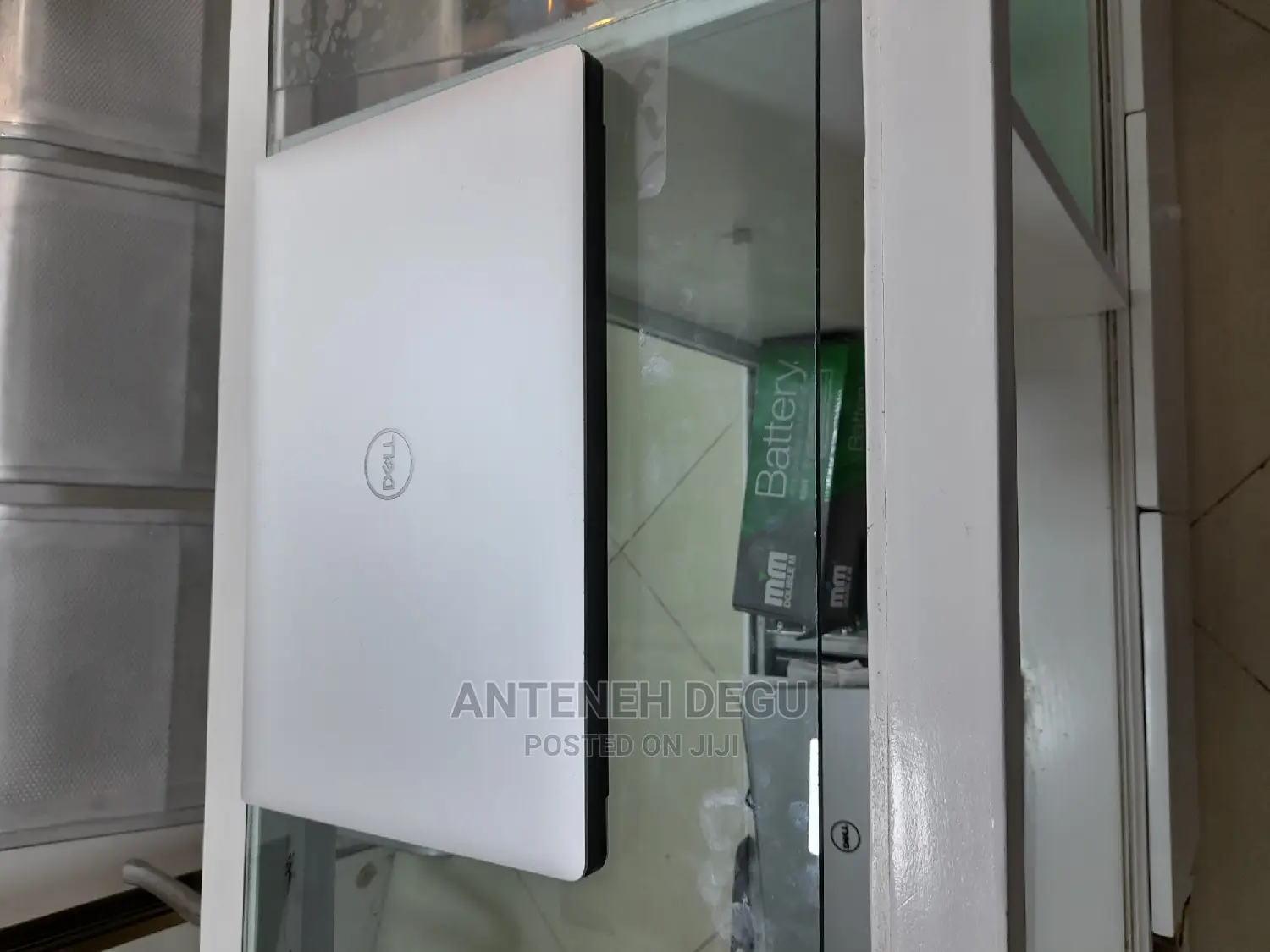 New Laptop HP Envy 13 16GB Intel Core I7 SSD 1T