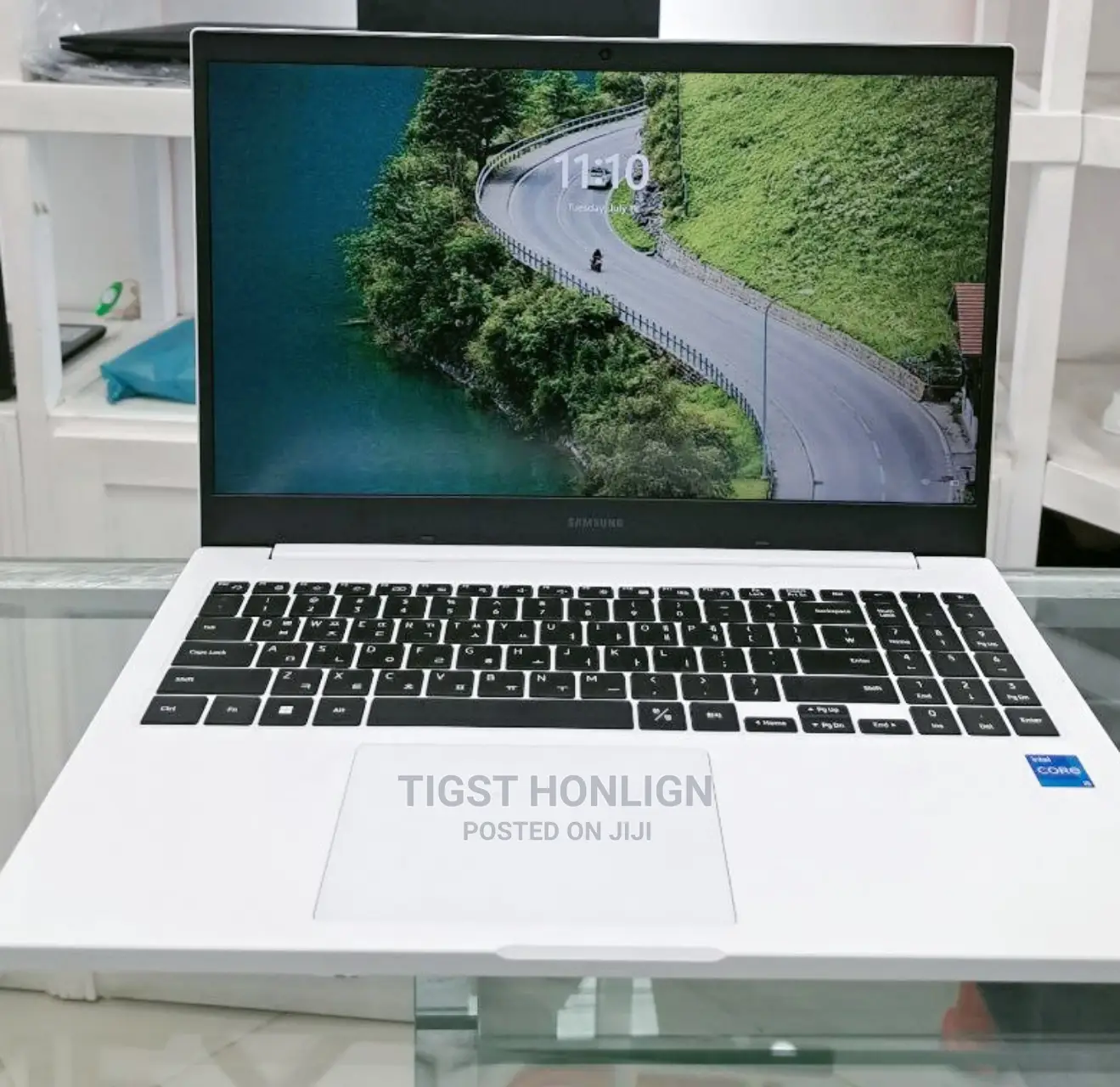 New Laptop Samsung Ativ Smart PC 8GB Intel Core I5 SSD 256GB