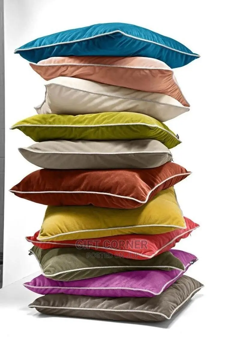 Colorful Coshion Cover With Pillows