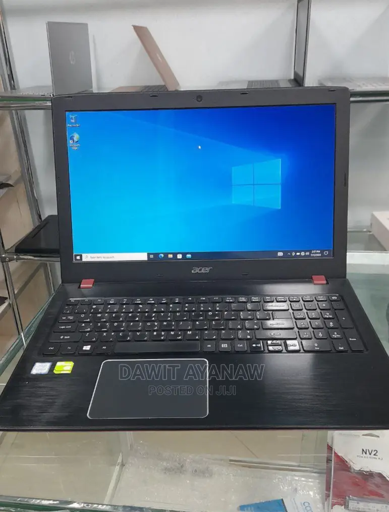 New Laptop Acer Aspire E5-576 8GB Intel Core I5 HDD 1T