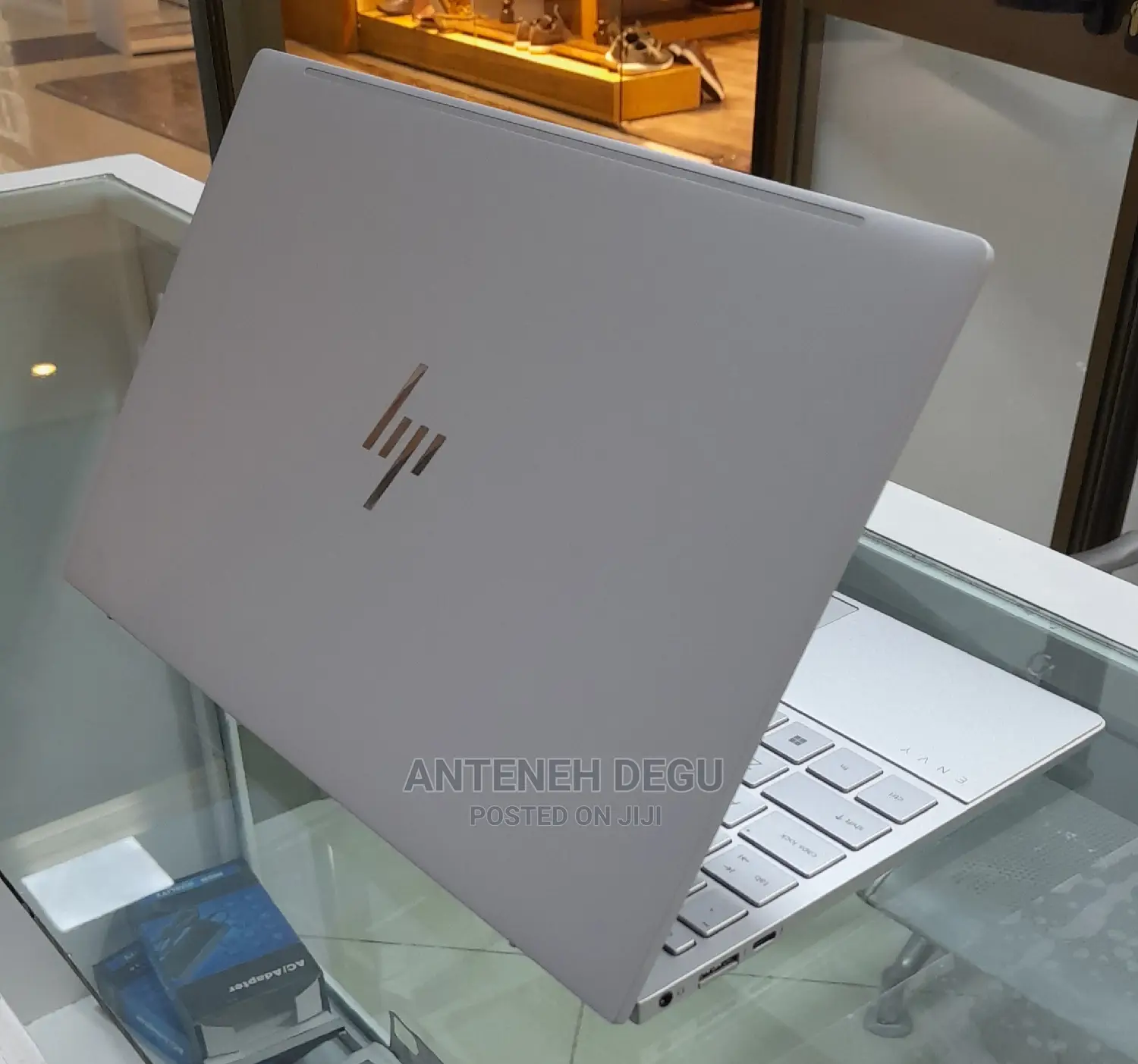 New Laptop HP Envy 13 16GB Intel Core I7 SSD 1T