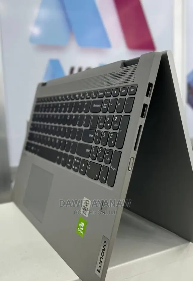 New Laptop Lenovo ThinkPad Yoga 16GB Intel Core I7 SSD 512GB