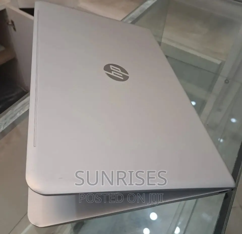 New Laptop HP Envy 15 8GB Intel Core I5 HDD+SSD 1T