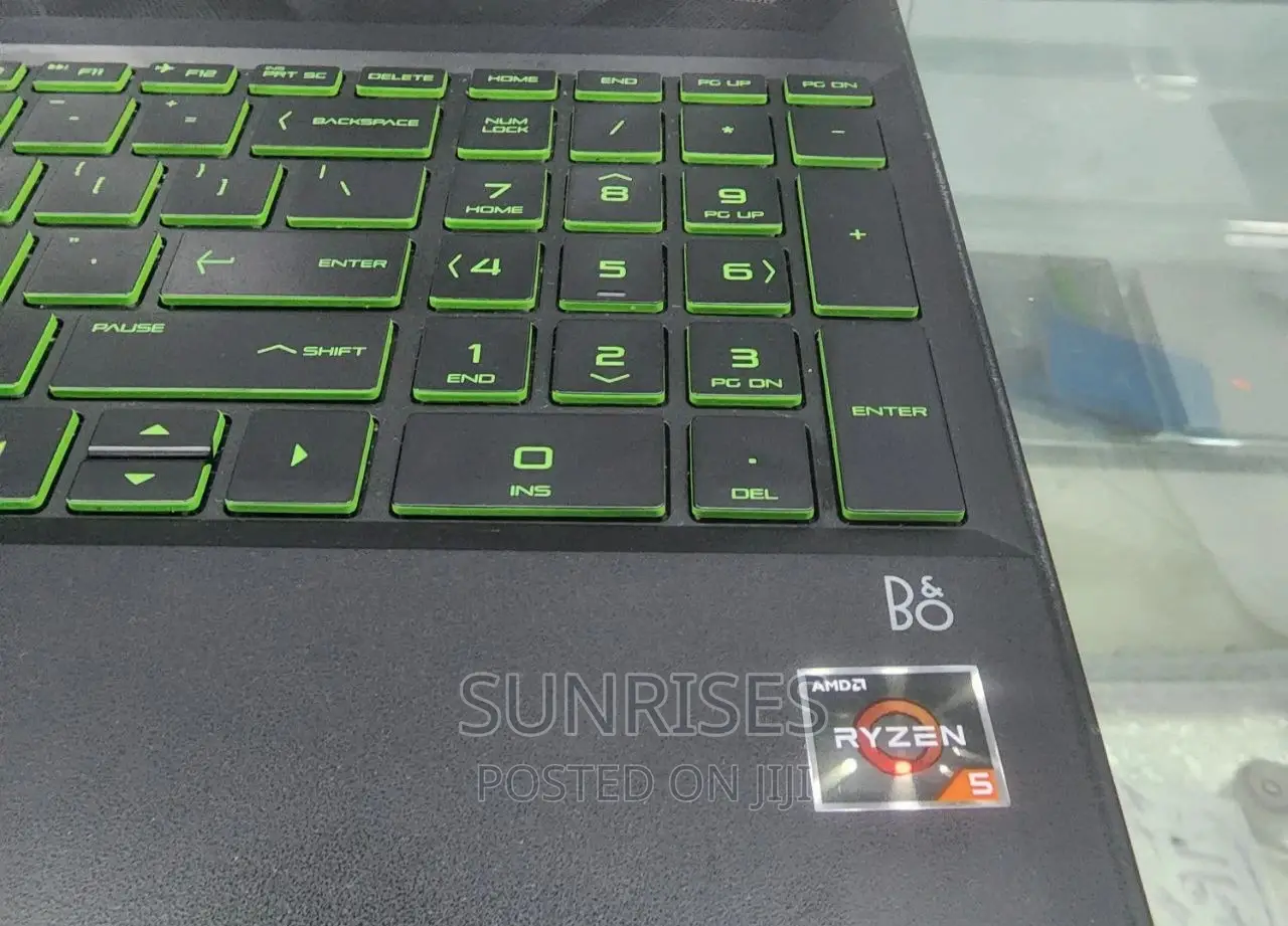 New Laptop HP Pavilion Power 15 12GB Intel Core I7 SSD 256GB