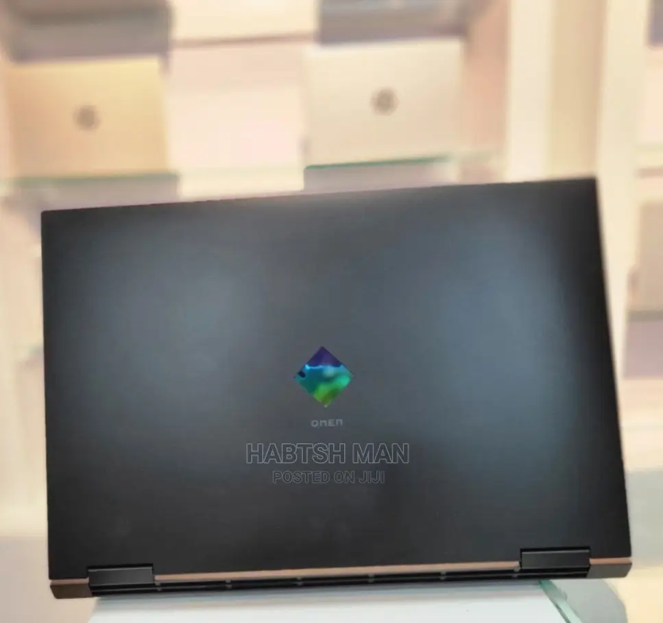 New Laptop HP Omen 17 32GB Intel Core i7 SSD 1T