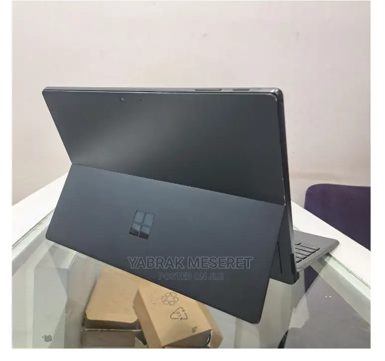 New Laptop Microsoft Surface Pro 6 8GB Intel Core I5 SSD 256GB