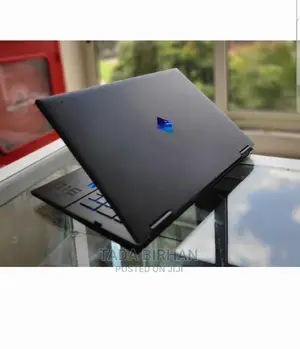 New Laptop HP 14-Dq2031tg 16GB Intel Core I7 SSD 1T