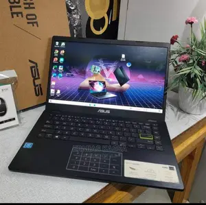 New Laptop Asus E402SA 4GB Intel Core I5 HDD+SSD 320GB