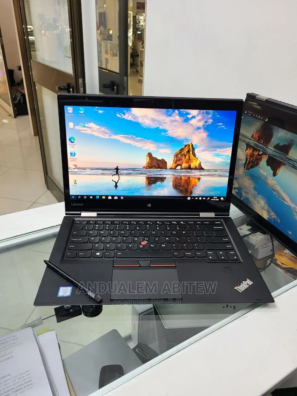 New Laptop Lenovo Thinkpad X1 Yoga 8GB Intel Core I5 SSD 256GB