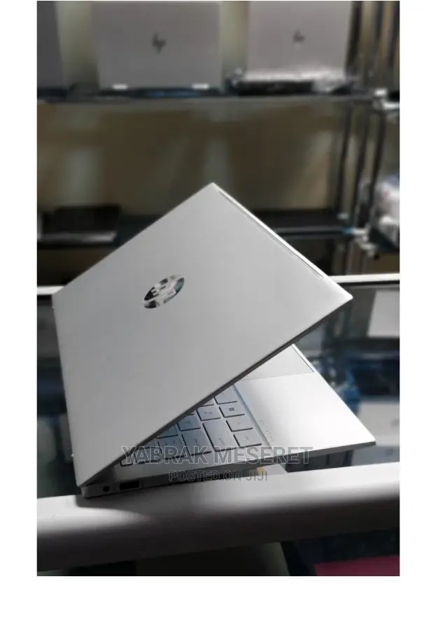 New Laptop HP Pavilion 15 8GB Intel Core I7 SSD 512GB