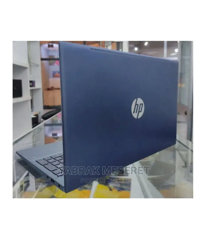 New Laptop HP Pavilion 15 8GB AMD Ryzen 5 SSD 512GB