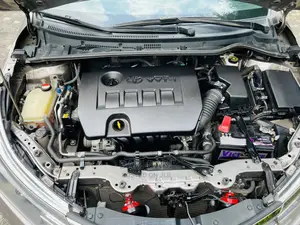 Toyota Corolla 2016 Gold