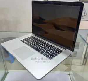 New Laptop Apple MacBook 2015 16GB Intel Core I7 SSD 512GB