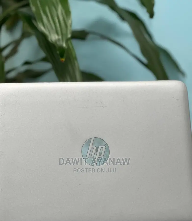 New Laptop HP EliteBook 820 G3 8GB Intel Core I7 HDD+SSD 256GB