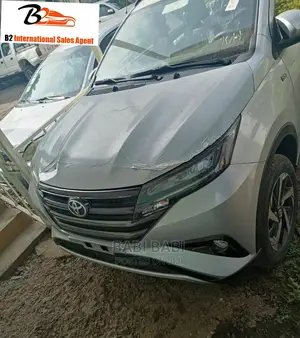 Photo - New Toyota Rush 2022 Silver