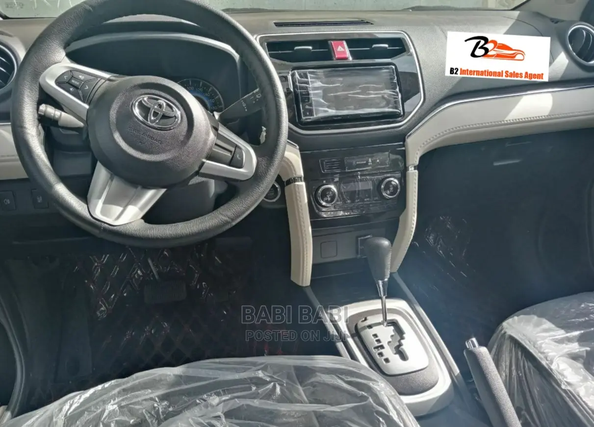 New Toyota Rush 2022 Silver