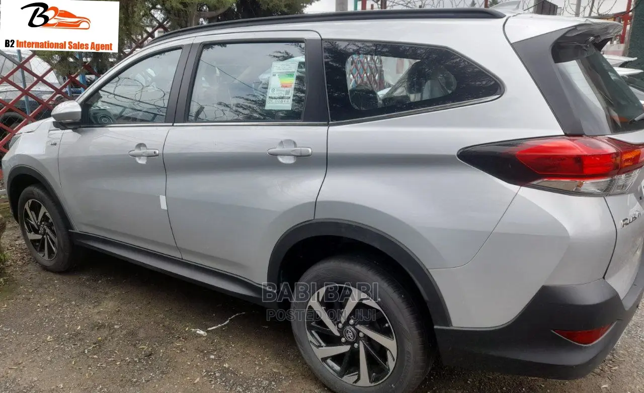 New Toyota Rush 2022 Silver