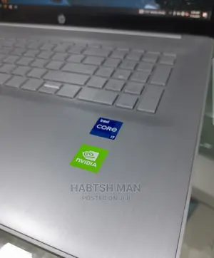 New Laptop HP Stream Notebook 8GB Intel Core I7 SSD 512GB