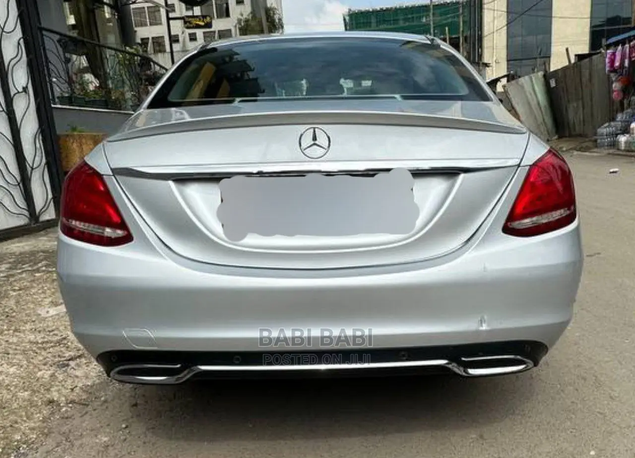 Mercedes-Benz C200 2015 Silver