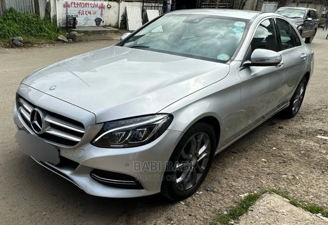Mercedes-Benz C200 2015 Silver