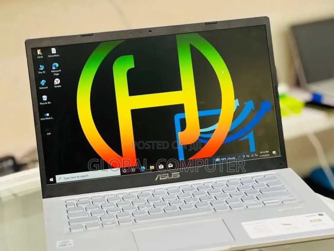 New Laptop Asus VivoBook 15 X505BA 8GB Intel Core I3 SSD 256GB