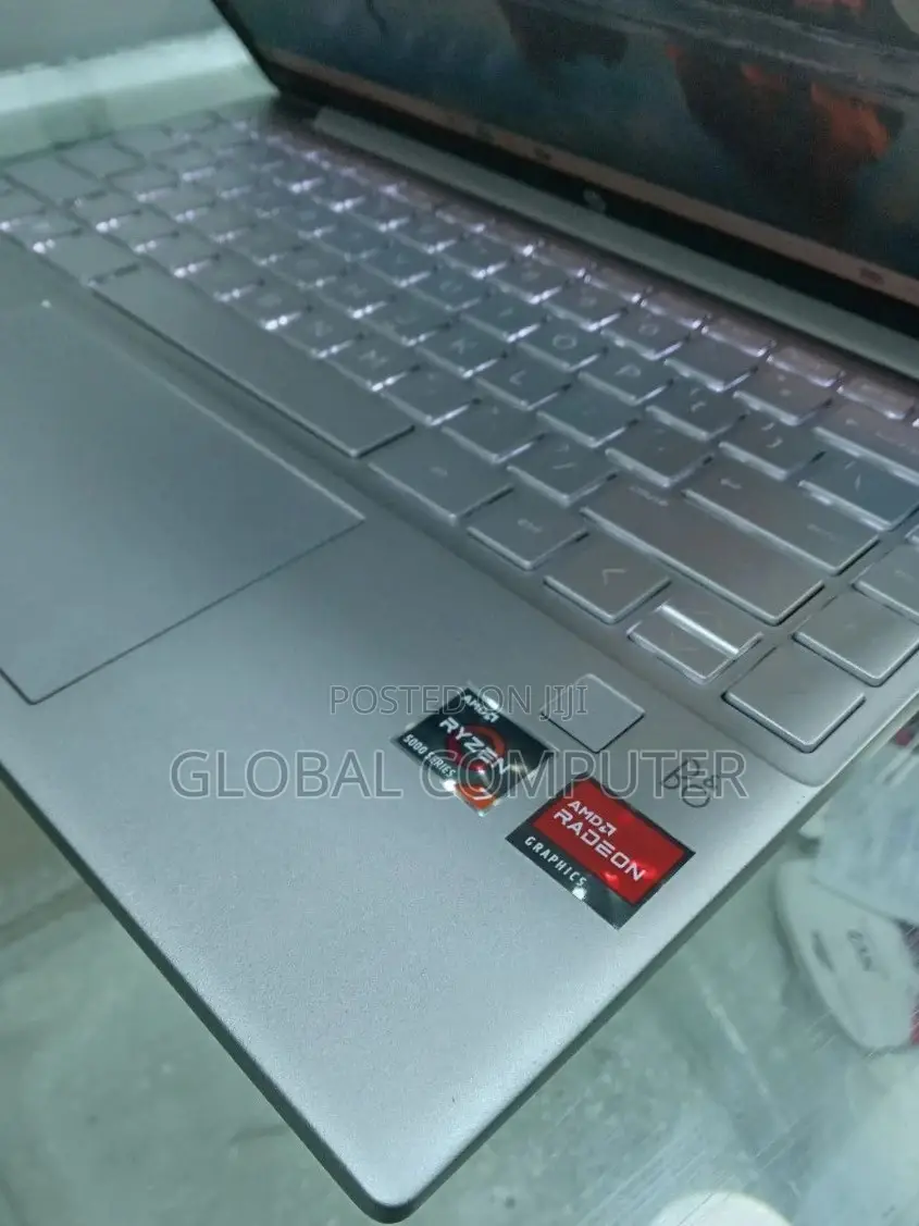 New Laptop HP Pavilion 15 16GB AMD Ryzen 7 SSD 1T