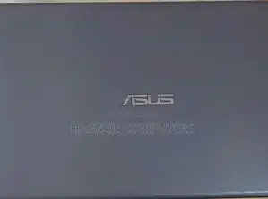 New Laptop Asus VivoBook W202 8GB AMD Ryzen 3 SSD 128GB