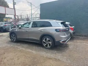 New Volkswagen ID.6 2023 Teal