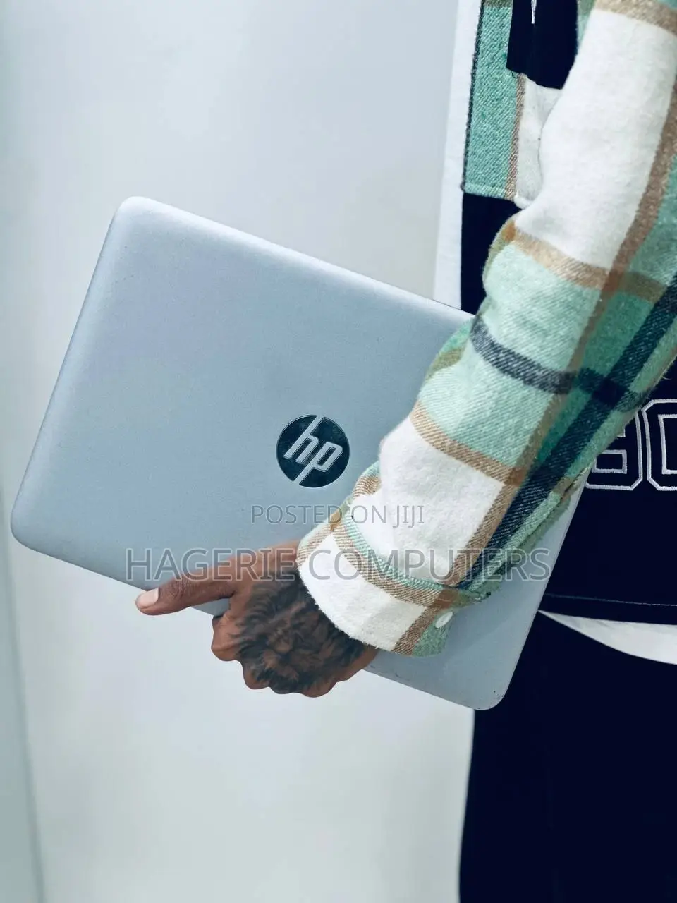 New Laptop HP EliteBook 820 G3 8GB Intel Core I7 SSD 256GB