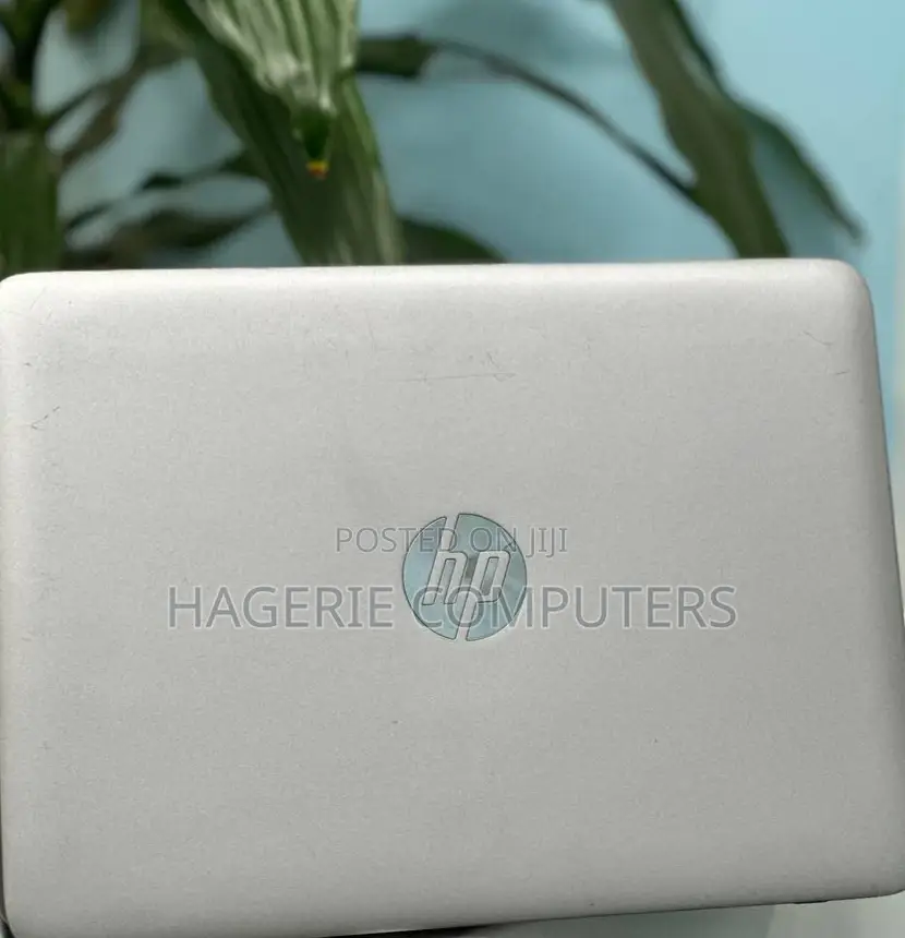 New Laptop HP EliteBook 820 G3 8GB Intel Core I7 SSD 256GB