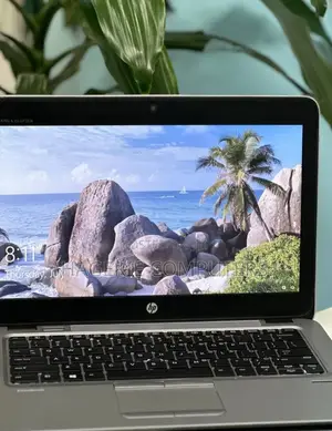 New Laptop HP EliteBook 820 G3 8GB Intel Core I7 SSD 256GB