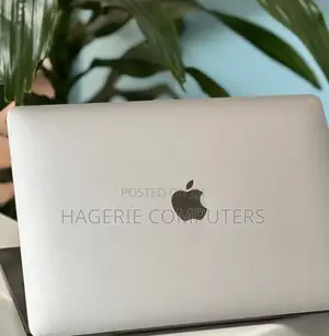 New Laptop Apple MacBook Air 2020 8GB SSD 512GB