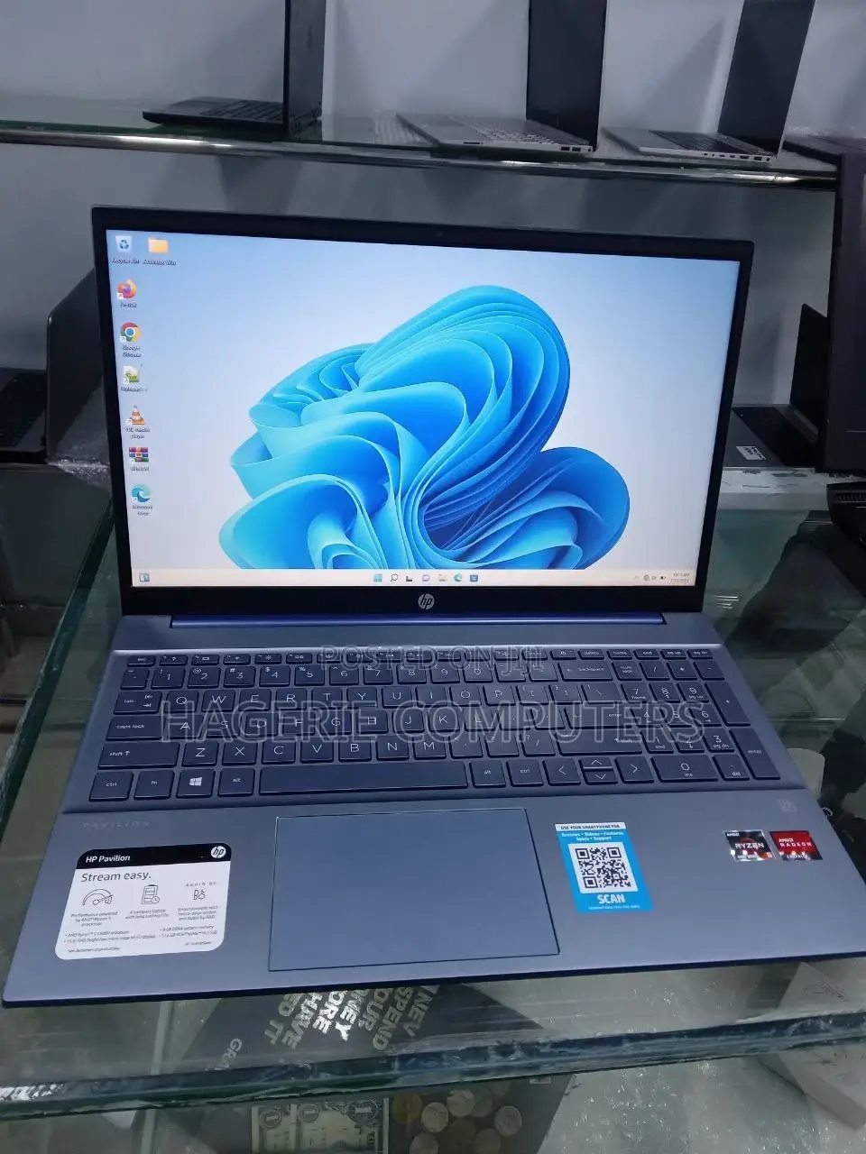 New Laptop HP Pavilion Dv4Z 8GB AMD Ryzen 5 SSD 512GB