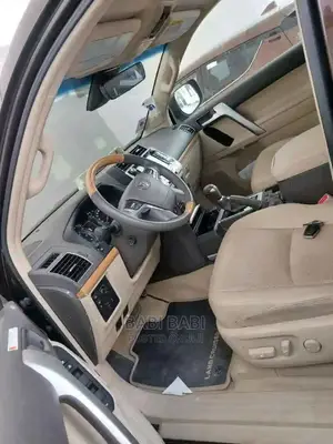 New Toyota Land Cruiser Prado 2022 Gray