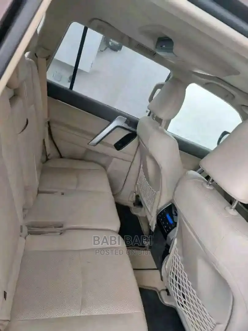 New Toyota Land Cruiser Prado 2022 Gray