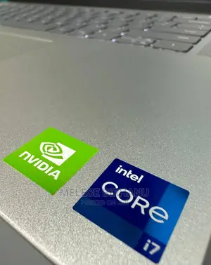 New Laptop Dell 16GB Intel Core I7 SSD 512GB